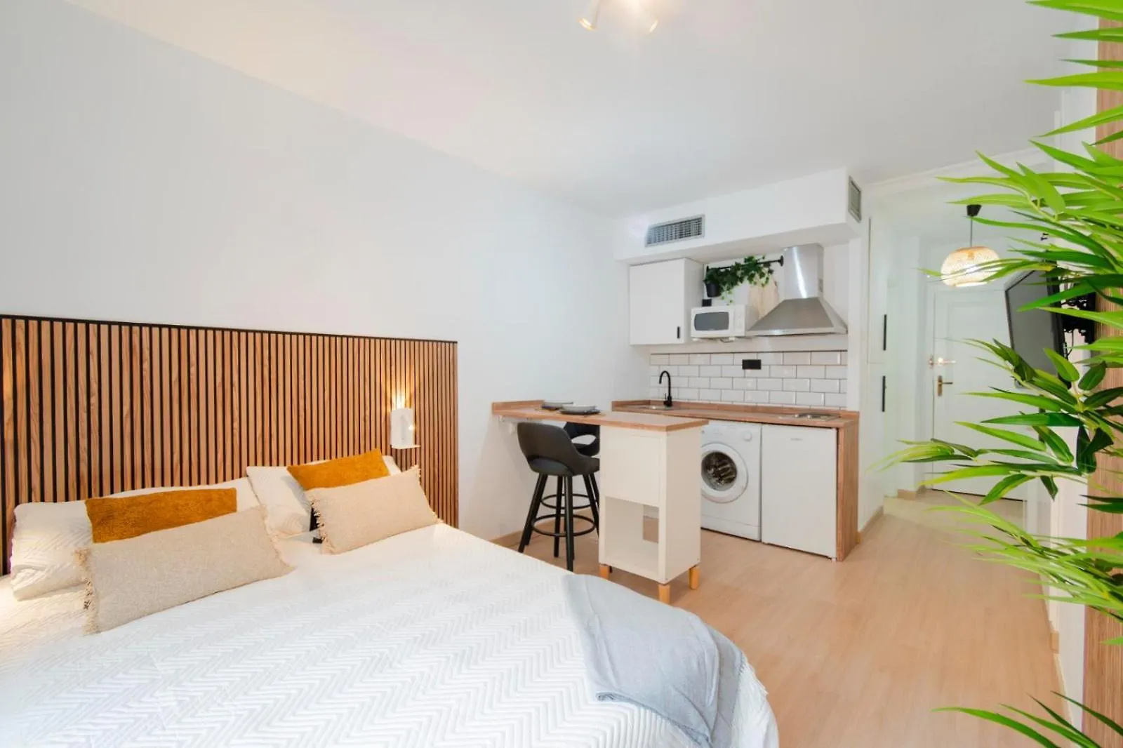 Bonito Piso En El Centro De Granada By Bebalmy Apartment Spain