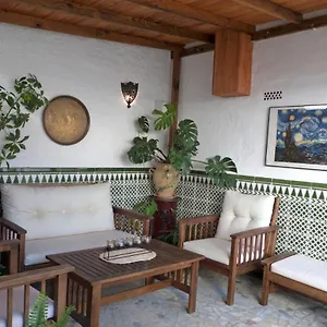 Holiday home La Casa De Pintores, Junto Al Centro De, Granada